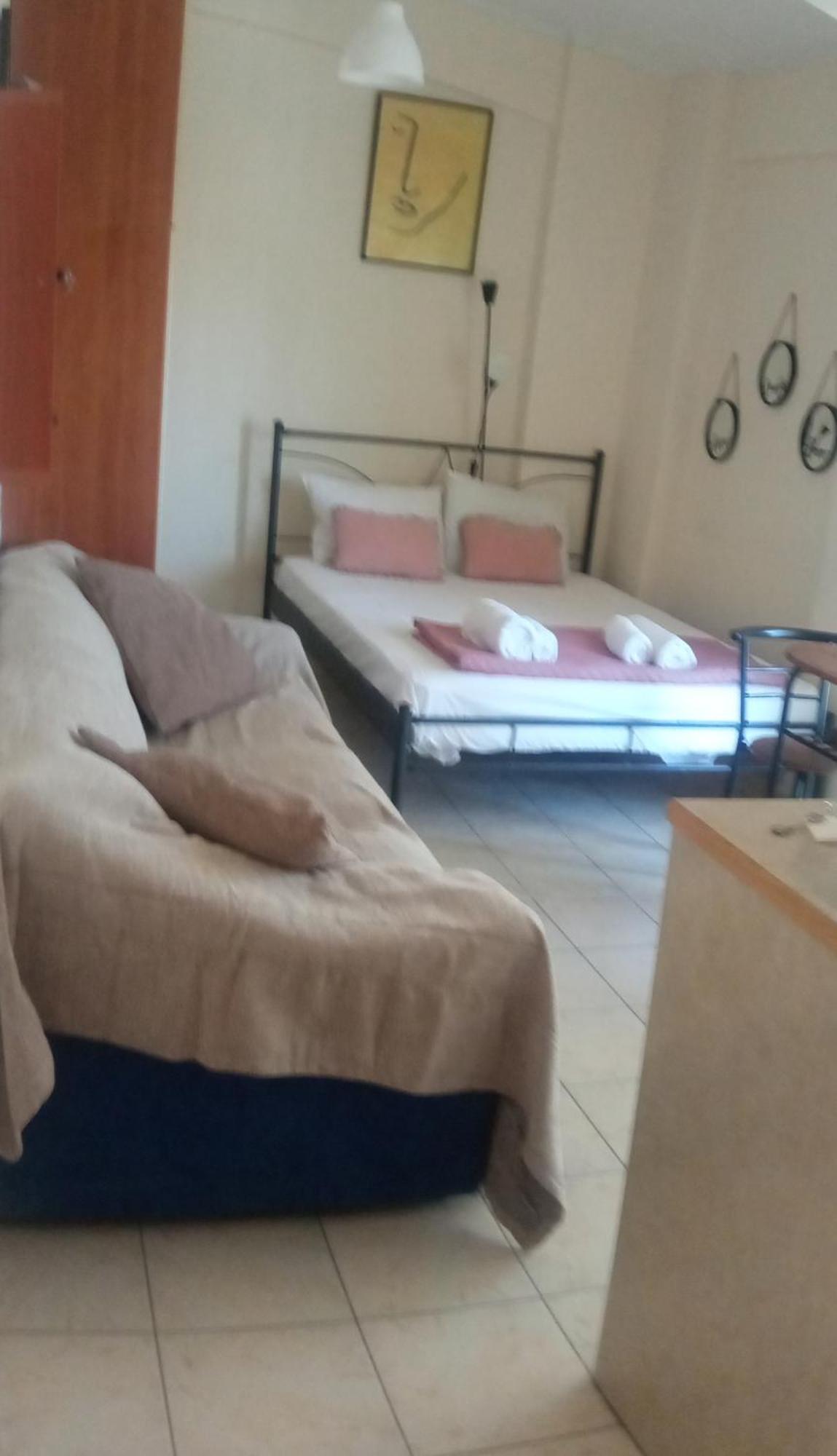 פאטרה Home מראה חיצוני תמונה